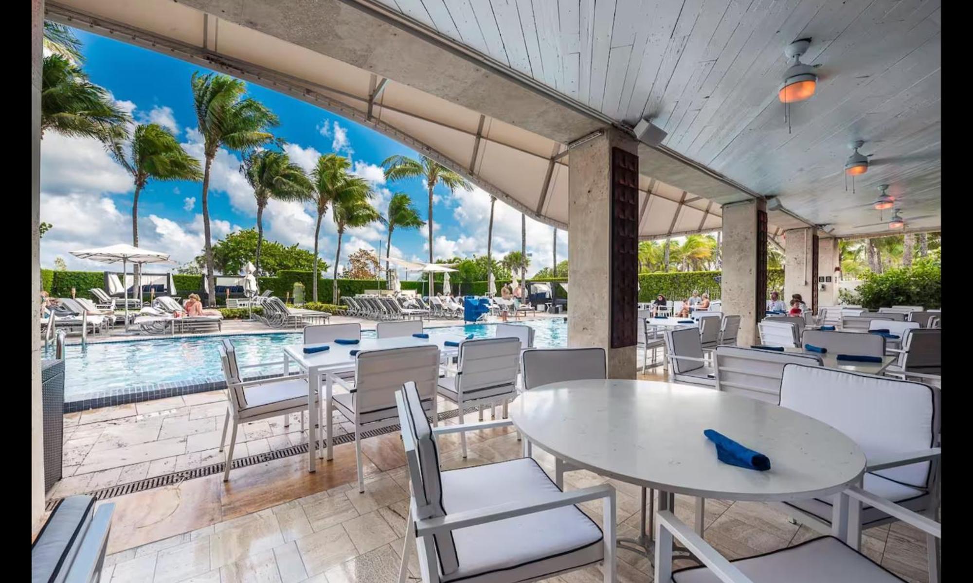 Beachfront Bentley Hotel One Bedroom Suite With Balcony And Beach Access Miami Beach Extérieur photo