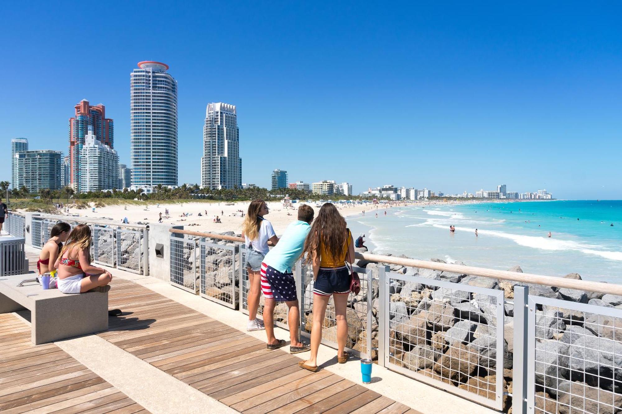 Beachfront Bentley Hotel One Bedroom Suite With Balcony And Beach Access Miami Beach Extérieur photo