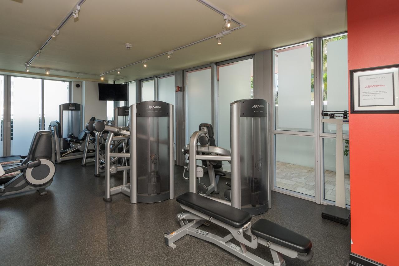 Beachfront Bentley Hotel One Bedroom Suite With Balcony And Beach Access Miami Beach Extérieur photo